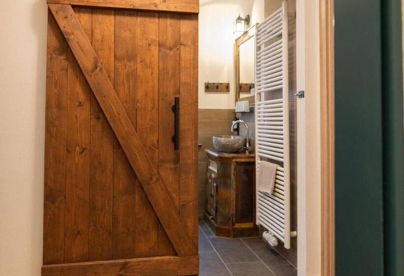 四人标准间, Haus Berchstein