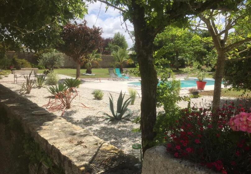 高级家庭房间, La Rochelle Et L Aunis