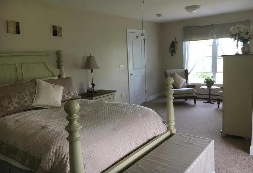 デラックススイート, Large Modern Private Suite By The Sea Birders Paradise