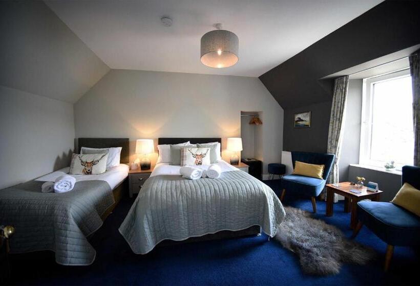 Triple Room Sea View, Rockview