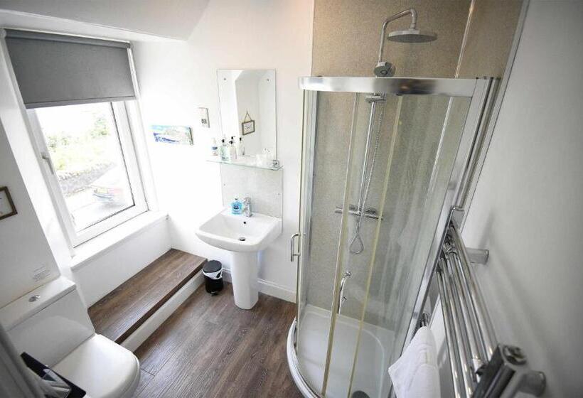 Triple Room Sea View, Rockview