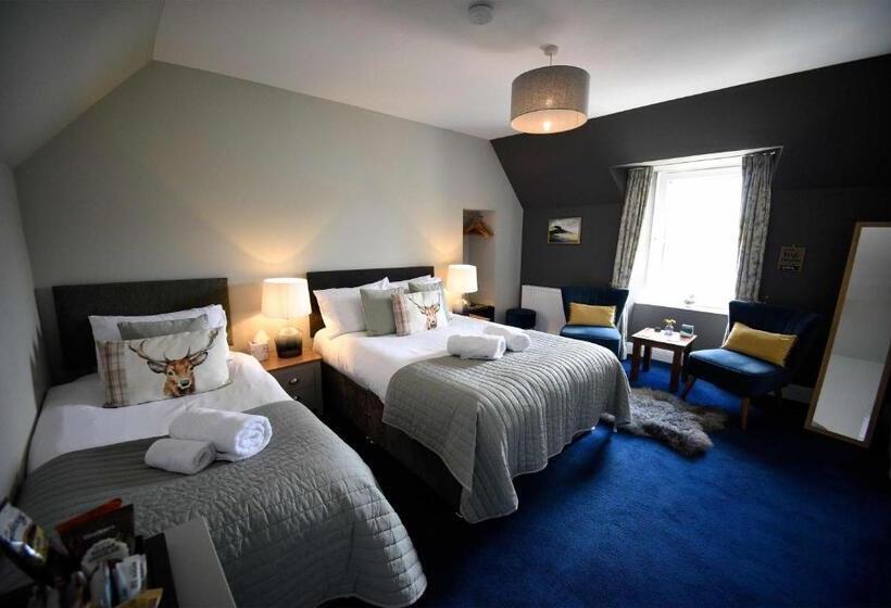 Triple Room Sea View, Rockview