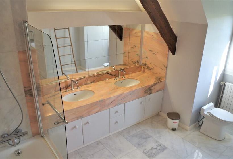 חדר משפחתי, Bed And Breakfast Saultchevreuil, Au Mont Saint Michel