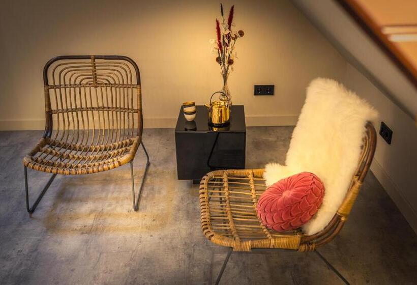 חדר דלוקס, Het Spijkerhuys