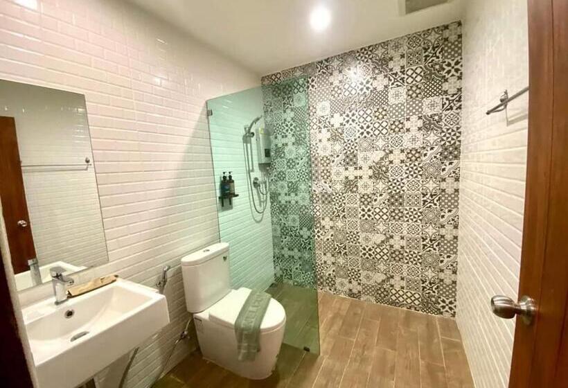 חדר דחוקס עם מיטת קינג, Vera Costa