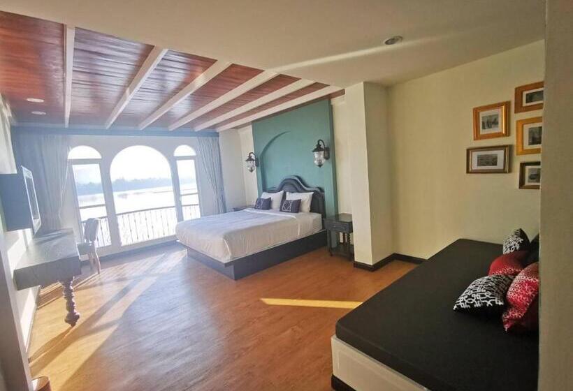 חדר דחוקס עם מיטת קינג, Vera Costa