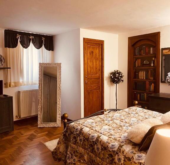 اتاق استاندارد, Alloggio Turistico S.pellegrino 45