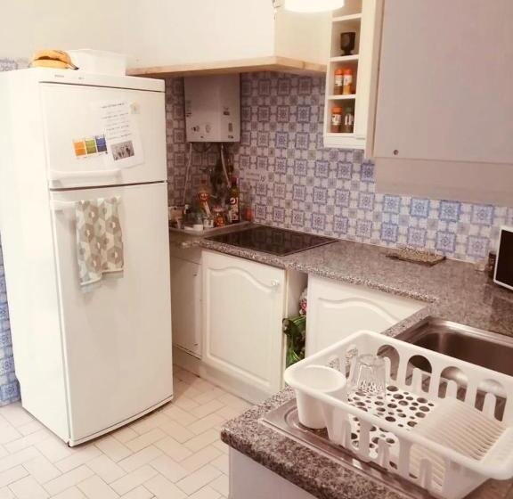 اتاق استاندارد یک نفره, Happen!ng