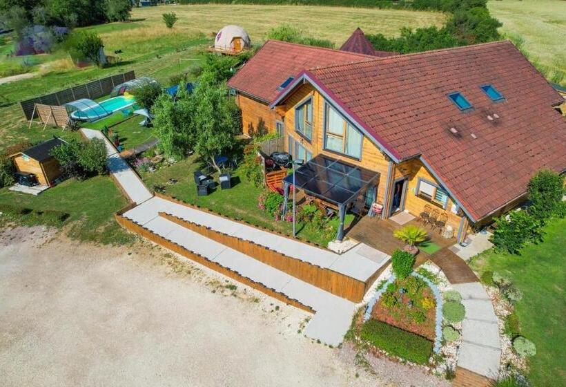 디럭스 룸, ô Refuge Di’vin