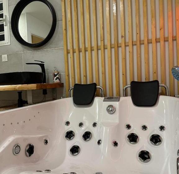 اتاق استاندارد با دسترسی به اسپا, La Kazanou