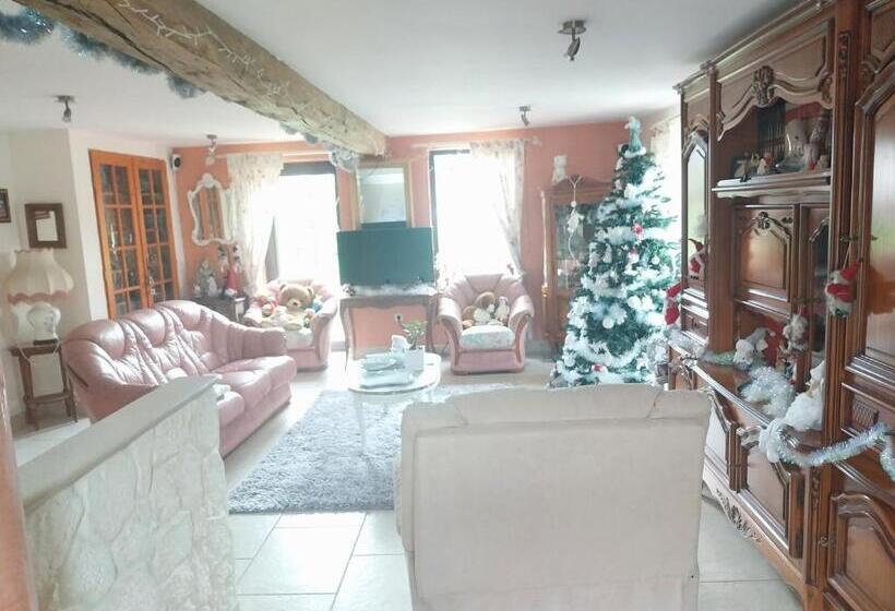 四人标准间, La Providence