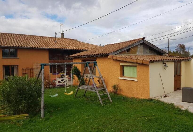 标准间, La Providence