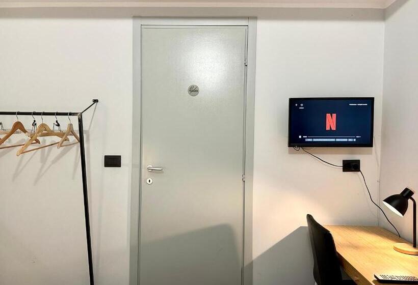 חדר סטנדרט, Maison Métropole Dante