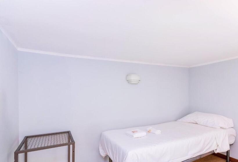 חדר סטנדרט יחיד, Maison Métropole Dante