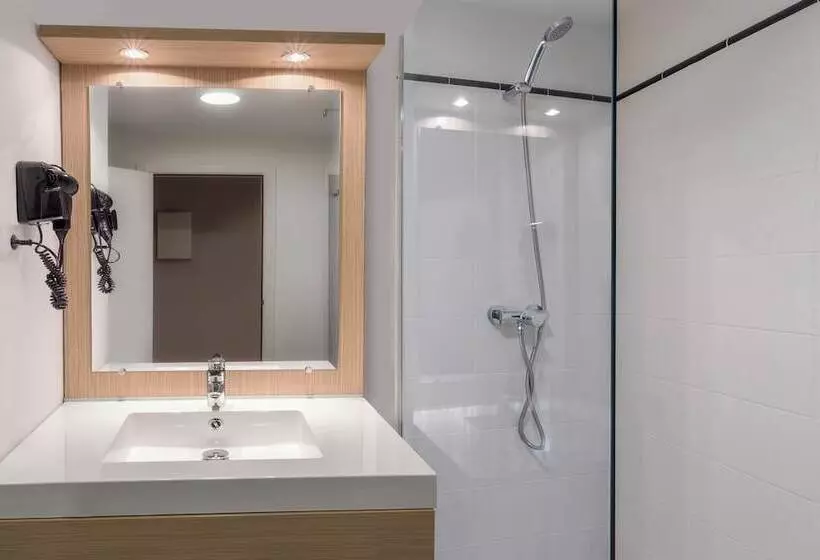 اتاق استاندارد, B&b Hotel Barcelona Sant Cugat