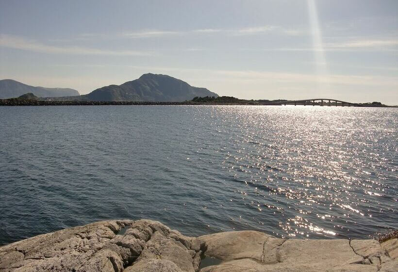 Номер Стандарт Индивидуальный, Aalesund Airport