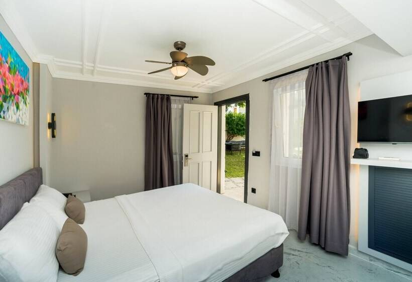 Номер Стандарт, Art Suites