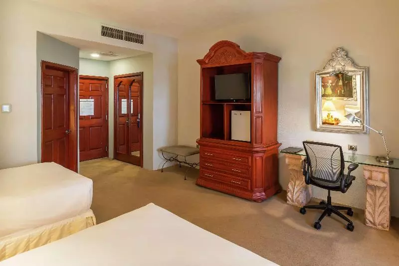اتاق خانوادگی, Borgo Di Fiuzzi Resort & Spa