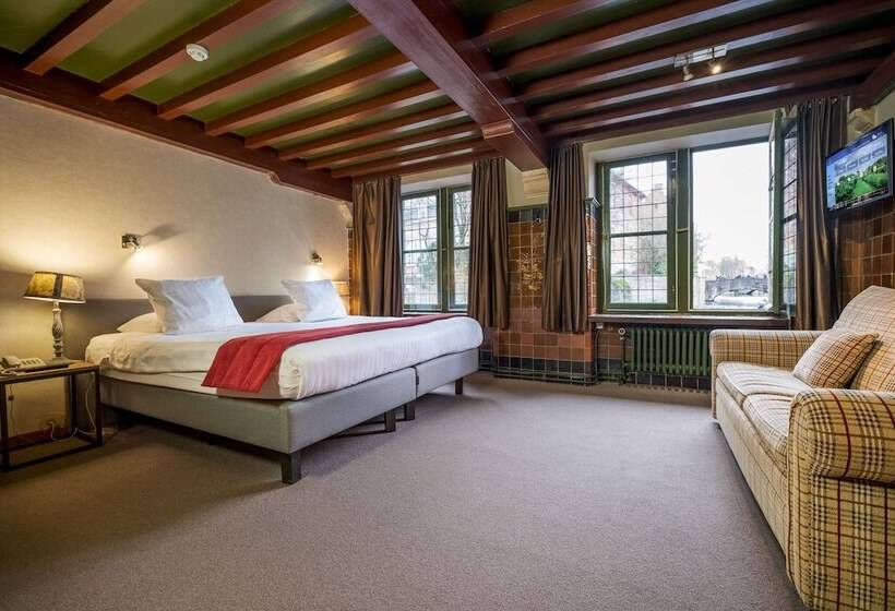 חדר בסיסי, Bourgoensch Hof