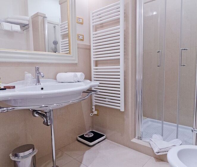 Номер Superior, De Paris Sanremo