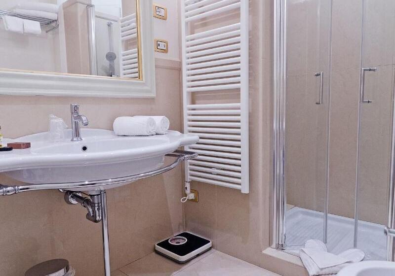 Номер Superior, De Paris Sanremo