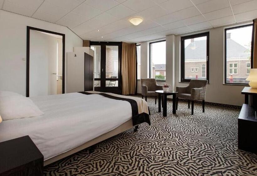 Номер Deluxe, De Schout