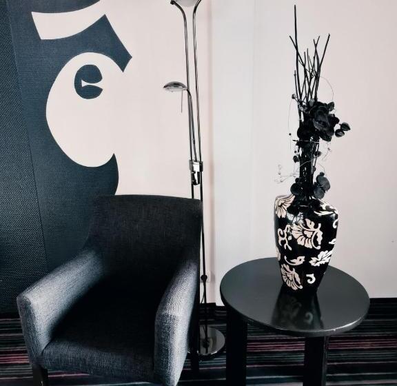 Номер Deluxe Кровать Кинг, De Schout