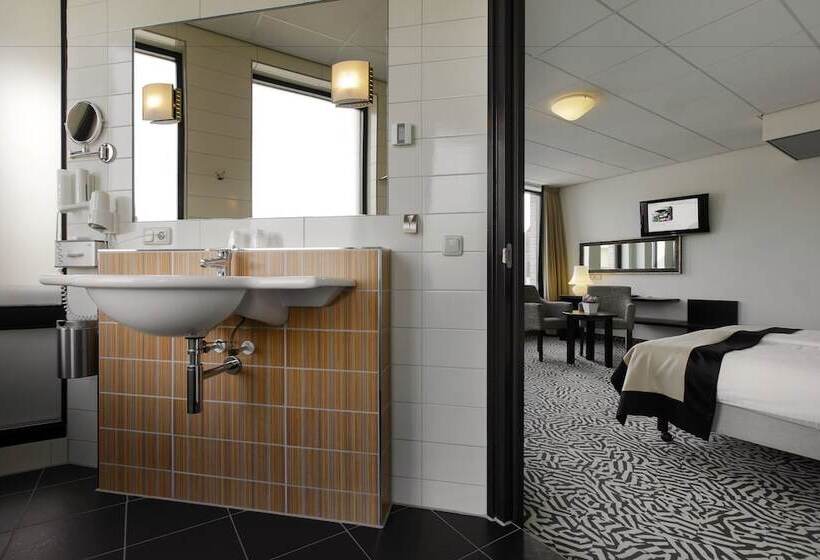 Номер Deluxe, De Schout