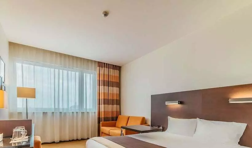 اتاق استاندارد, Desilva Warszawa Piaseczno