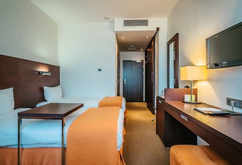 스탠다드 룸, Desilva Warszawa Piaseczno