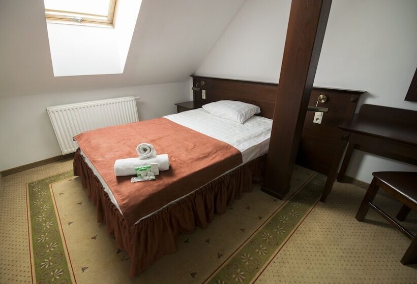 Номер Стандарт Индивидуальный, Dworek Magnat