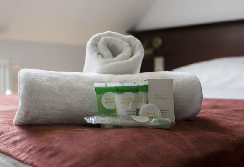 Номер Стандарт Индивидуальный, Dworek Magnat