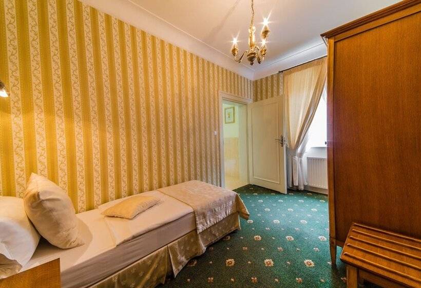 اتاق استاندارد یک نفره, Garden Boutique Residence