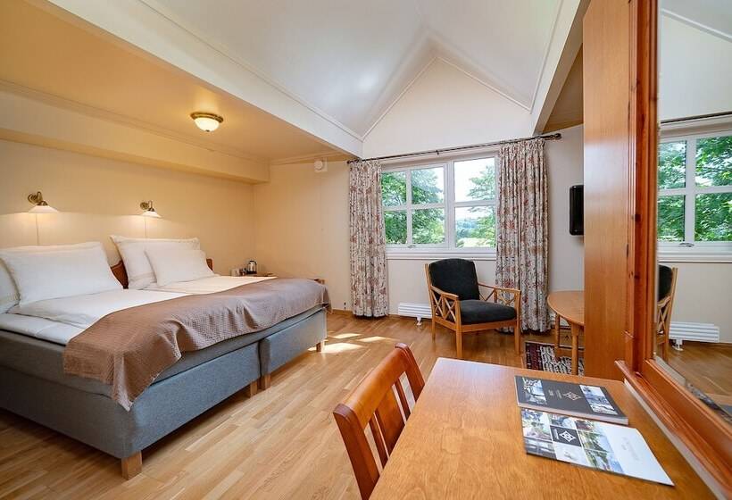 غرفة قياسية, Kronen Gaard