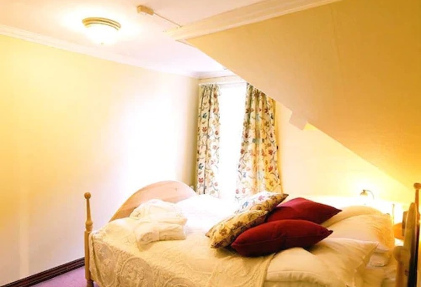 غرفة قياسية فردية, Kronen Gaard