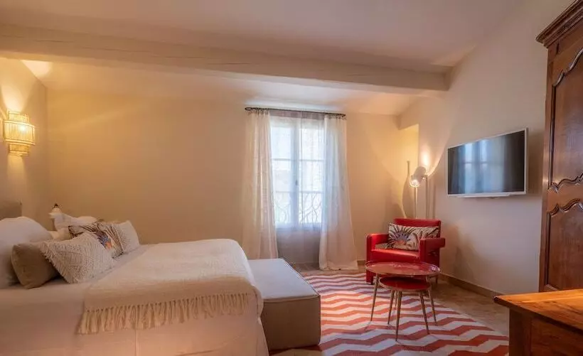 اتاق استاندارد, Hôtel La Dimora & Spa