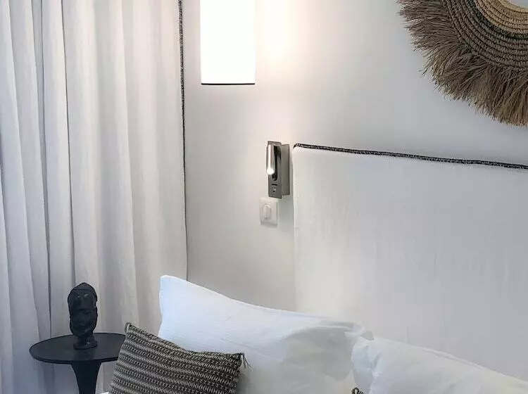 اتاق استاندارد, Hôtel La Dimora & Spa