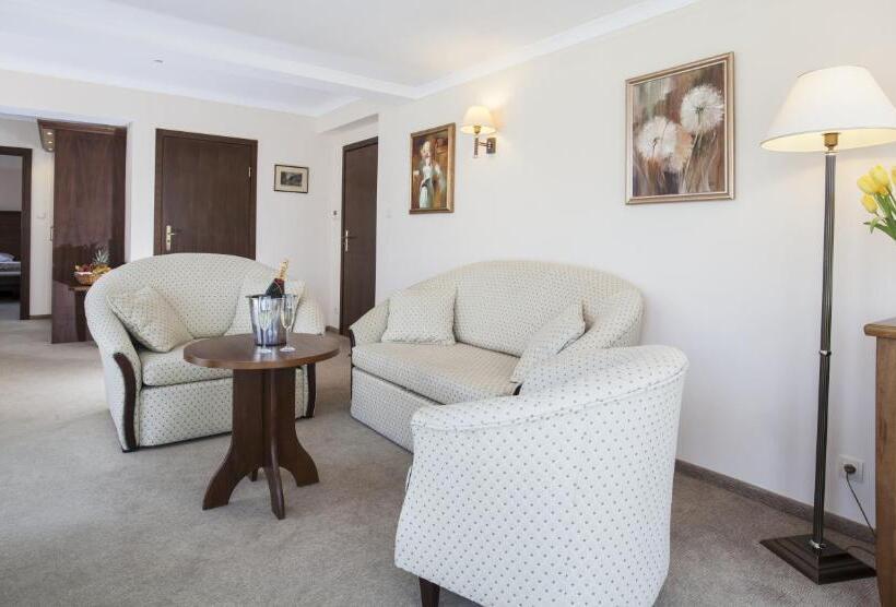 آپارتمان 1 خوابه, Lubicz