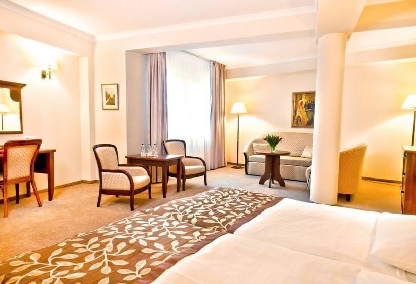 اتاق لوکس, Lubicz