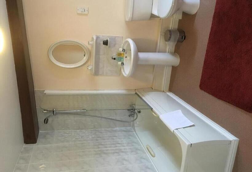 エクゼクティブルーム, Malt House