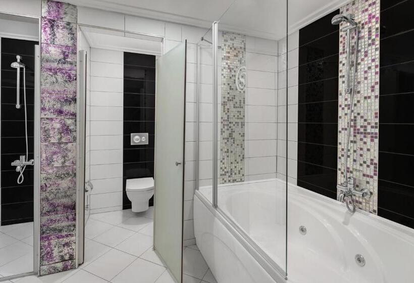 سوییت خانوادگی, Ng Sapanca Wellness & Convention