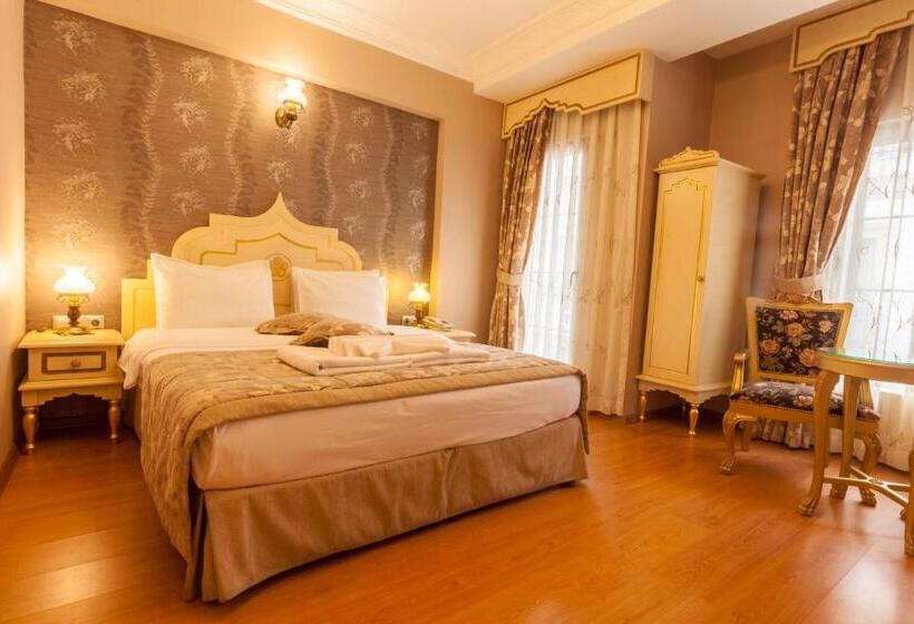 اتاق سوپریور, Saba Sultan