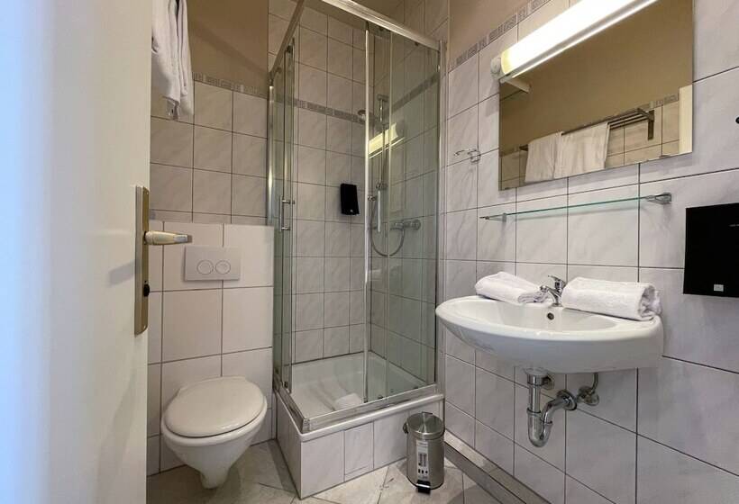 Quarto Estandar, Sendlinger Tor