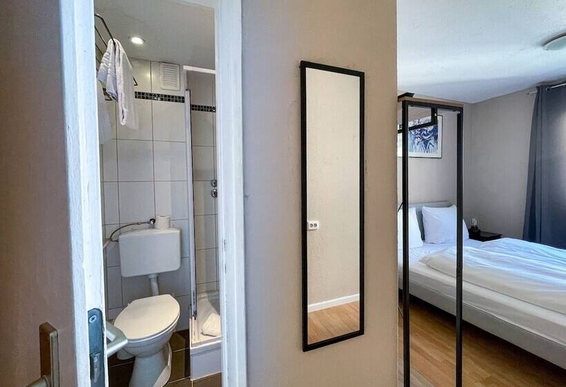 Quarto Estandar, Sendlinger Tor