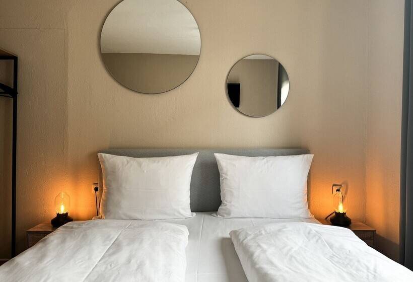 Quarto Estandar, Sendlinger Tor