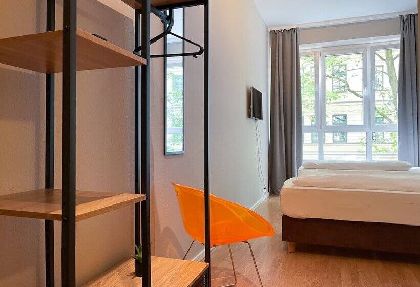 Quarto Estandar, Sendlinger Tor