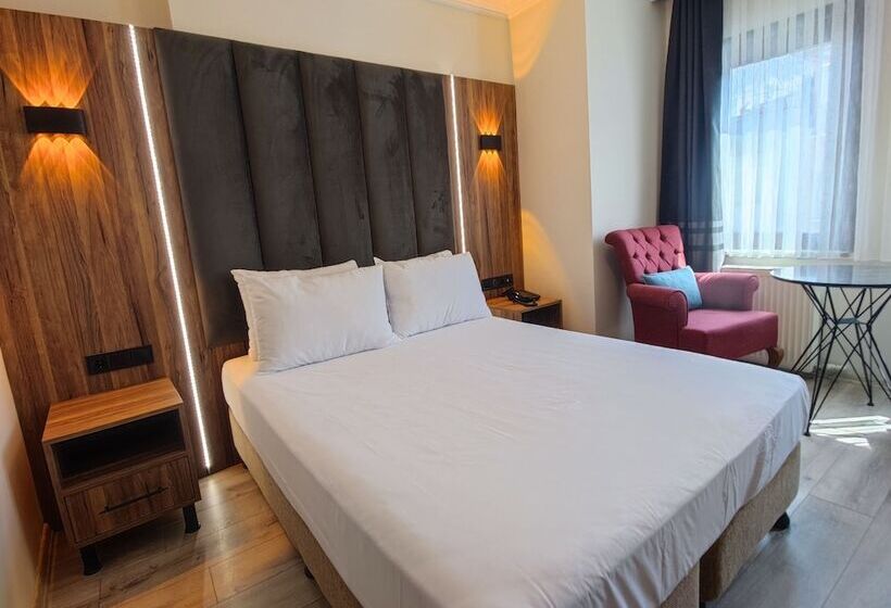 اتاق اکونومی, Star