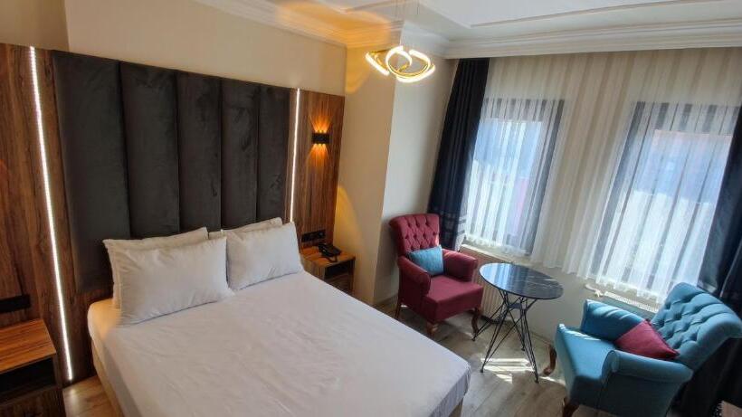 اتاق اکونومی, Star