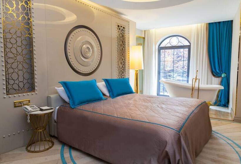 اتاق استاندارد, Sura Design Hotel & Suites