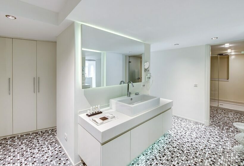 メゾネットスイート, The Elysium Taksim